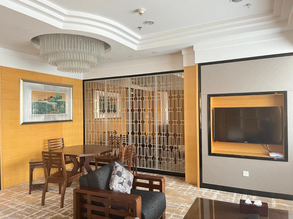 Hotel Jinling Jingyuan Plaza Nanking Exterior foto